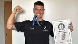 The young Rinconero next to the Guinness Book of Records certificate