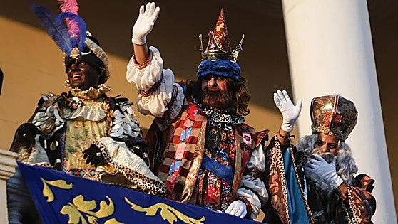 Huge Three Kings parade in Malaga brought forward to avoid the forecast rain