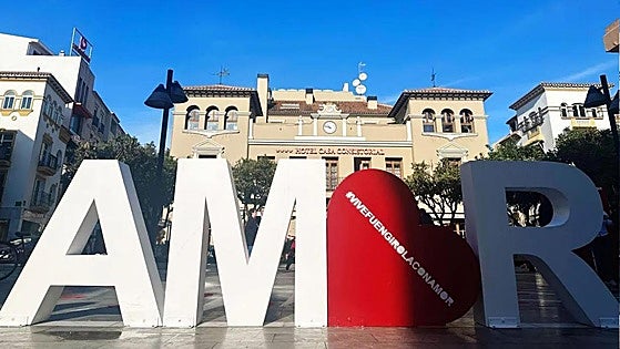 Fuengirola gets ready for its week dedicated to love