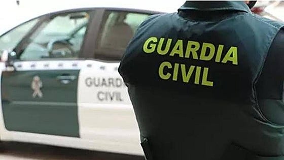 Spanish police warn of technique used by thieves to distract drivers when they return to their vehicles