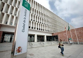 Workman faces prison for swindling man out of money for house reform on the Costa del Sol