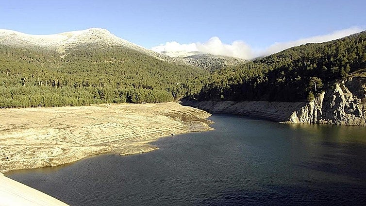 Emergency level 2 activated due to danger of dam burst in Segovia