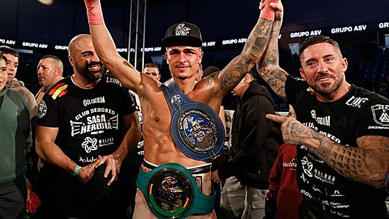 Samuel Molina triumphs again to defend European title and claim WBC belt