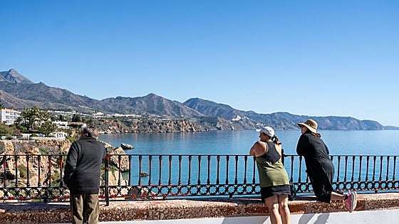 Restoration of iconic Costa del Sol viewpoint complete
