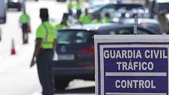 Man shot by police after fleeing checkpoint on Costa del Sol motorway