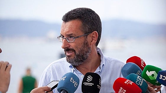 Mayor of La Línea calls on Spanish government to include the town in the coastal train project