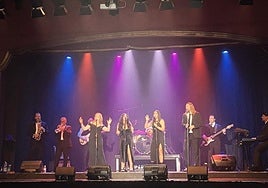 Midnight Hour on stage at the Salón Varietés theatre last year.