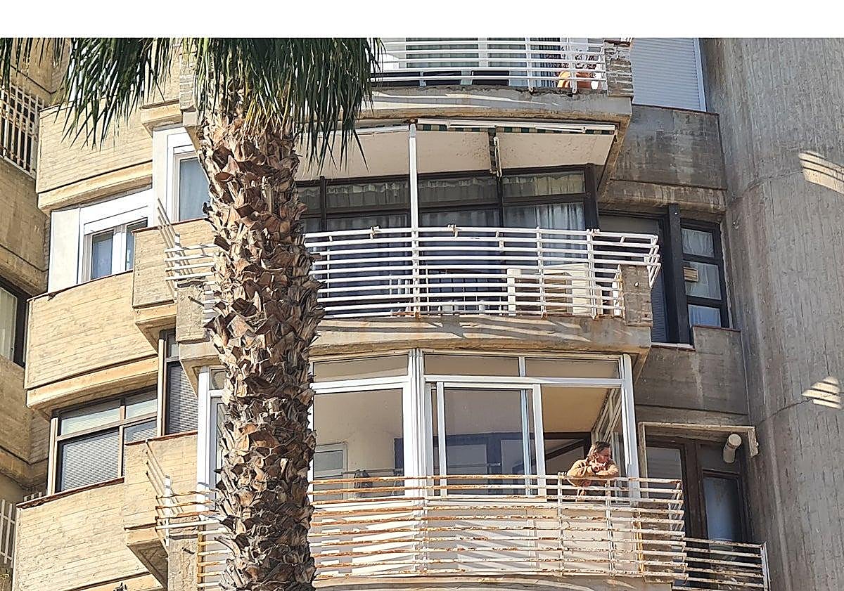 Imagen principal - Living in an icon of Brutalism in Torremolinos