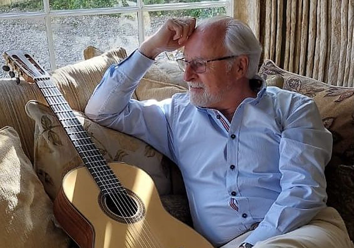 Irish guitarist Simon Taylor is performing in Malaga on Thursday 6 and Friday 7 March.