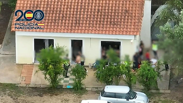 Roving gang that specialised in scamming people in Spain using 'rip deal' technique is arrested in Marbella
