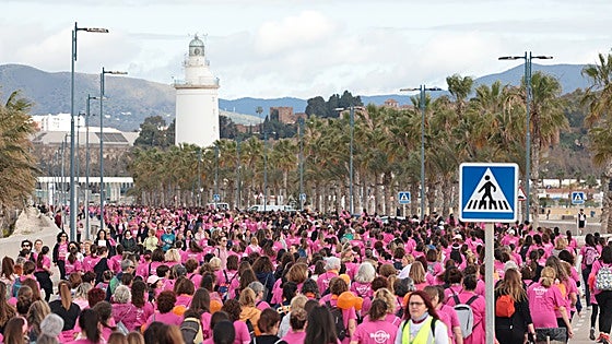 Pink wave stands up to cancer in annual women's race at Malaga's port