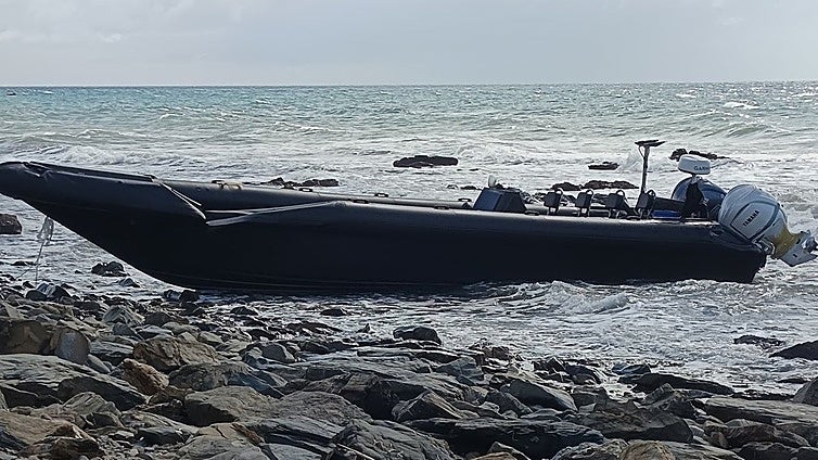 Seven arrested while unloading 150 kilos of cocaine on beach on western Costa del Sol