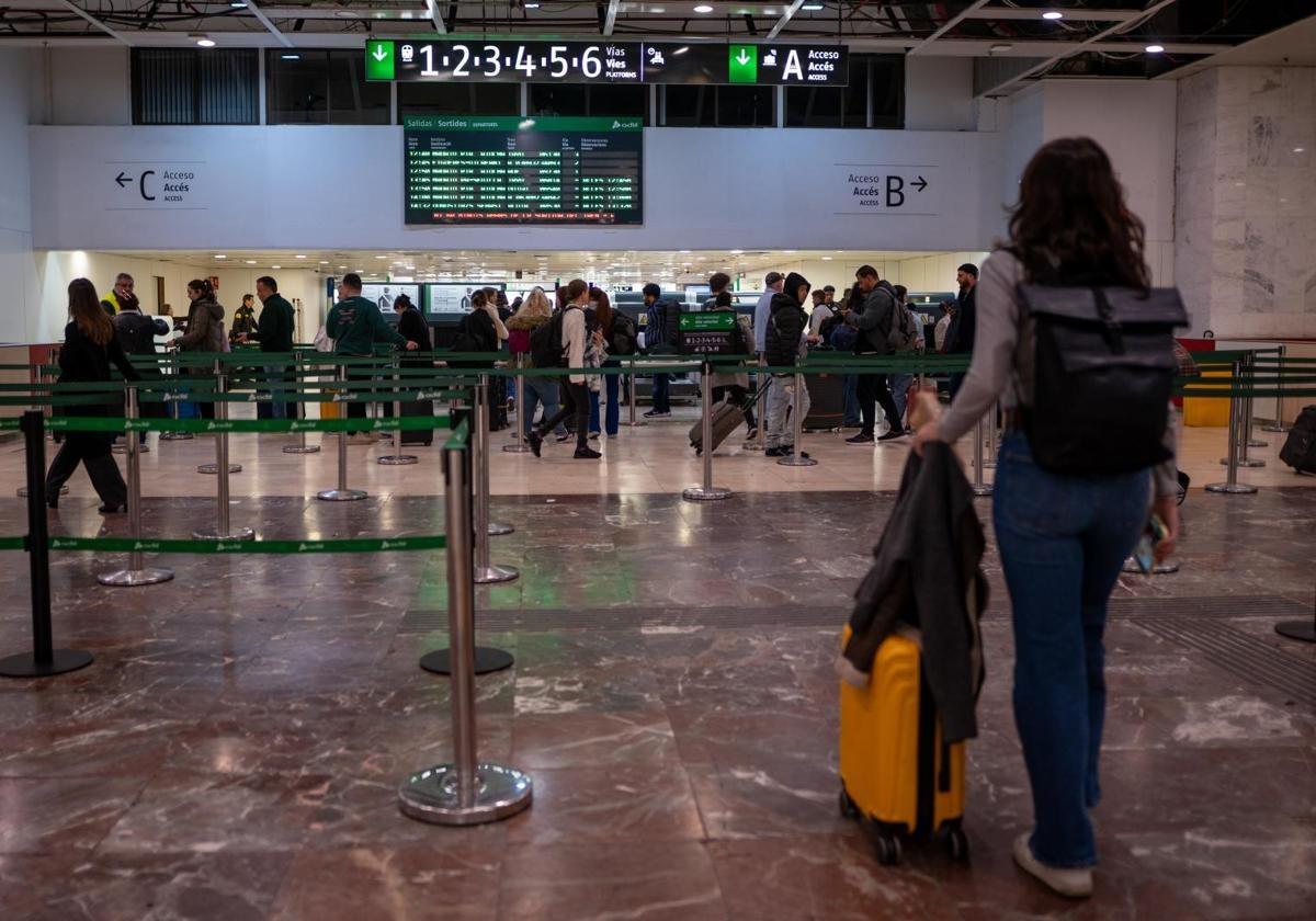 Catalan government and Renfe reach agreement, ceasing seven-day railway strikes in Spain