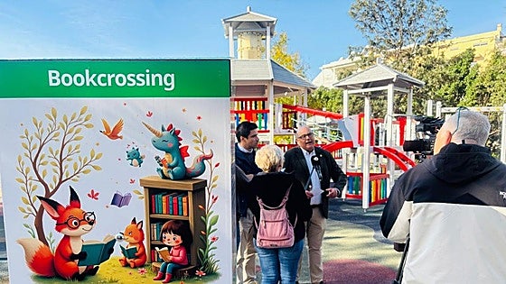Costa del Sol town installs book exchange points in public spaces