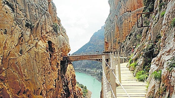 Do you have a head for heights? Tickets for summer season go on sale for Malaga's spectacular El Caminito del Rey gorge walk