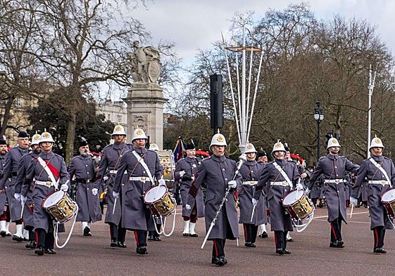 Corps of Drums at Buckingham Palace