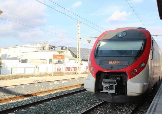 Guardia Civil interrupts trains in Álora for three hours in search of missing child