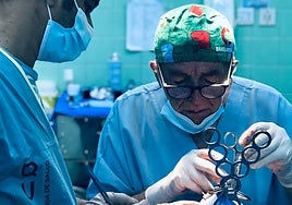 Luciano Ceballos, one of the surgeons from Malaga who is operating on patients in Bangladesh.