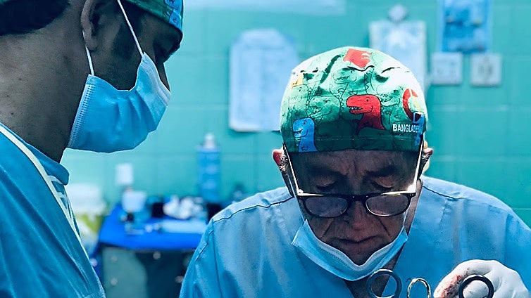 The Malaga doctors saving lives in Bangladesh