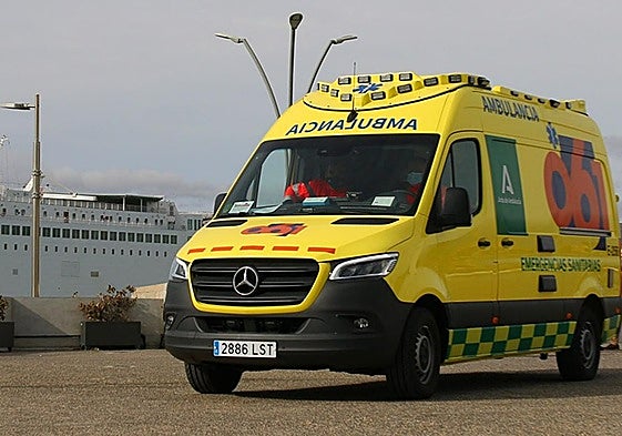 Woman injured in Mijas after camping gas cylinder explodes in car