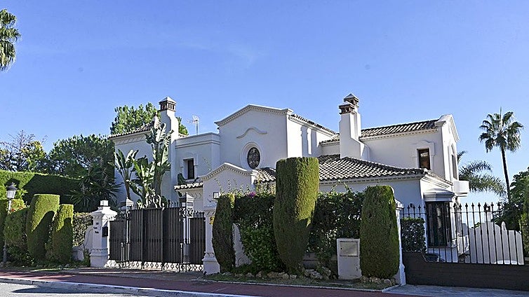 Novak Djokovic fined 10,000 euros for planning infringements at his Marbella mansion