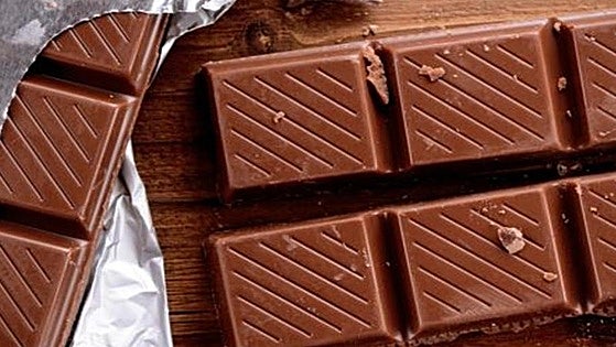 Chocolate bar sold at well-known supermarket chain in Spain recalled for possibly containing metal fragments