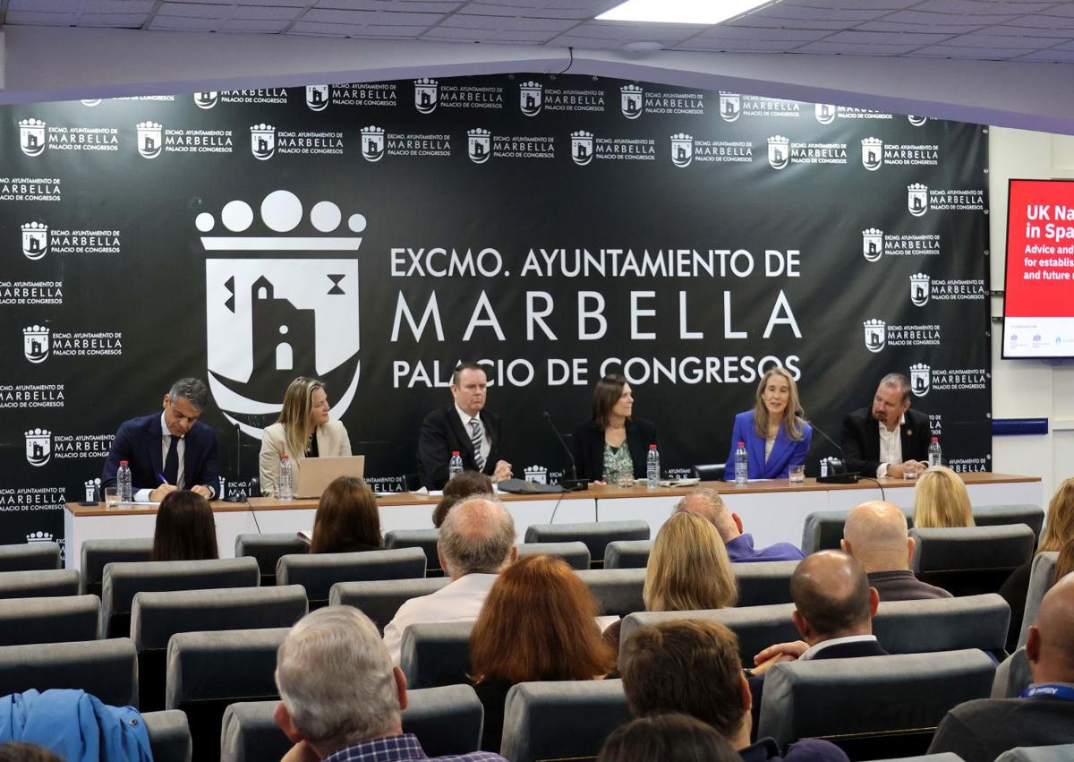 Imagen secundaria 1 - Watch as SUR in English hosts UK nationals in Spain informative event in Marbella