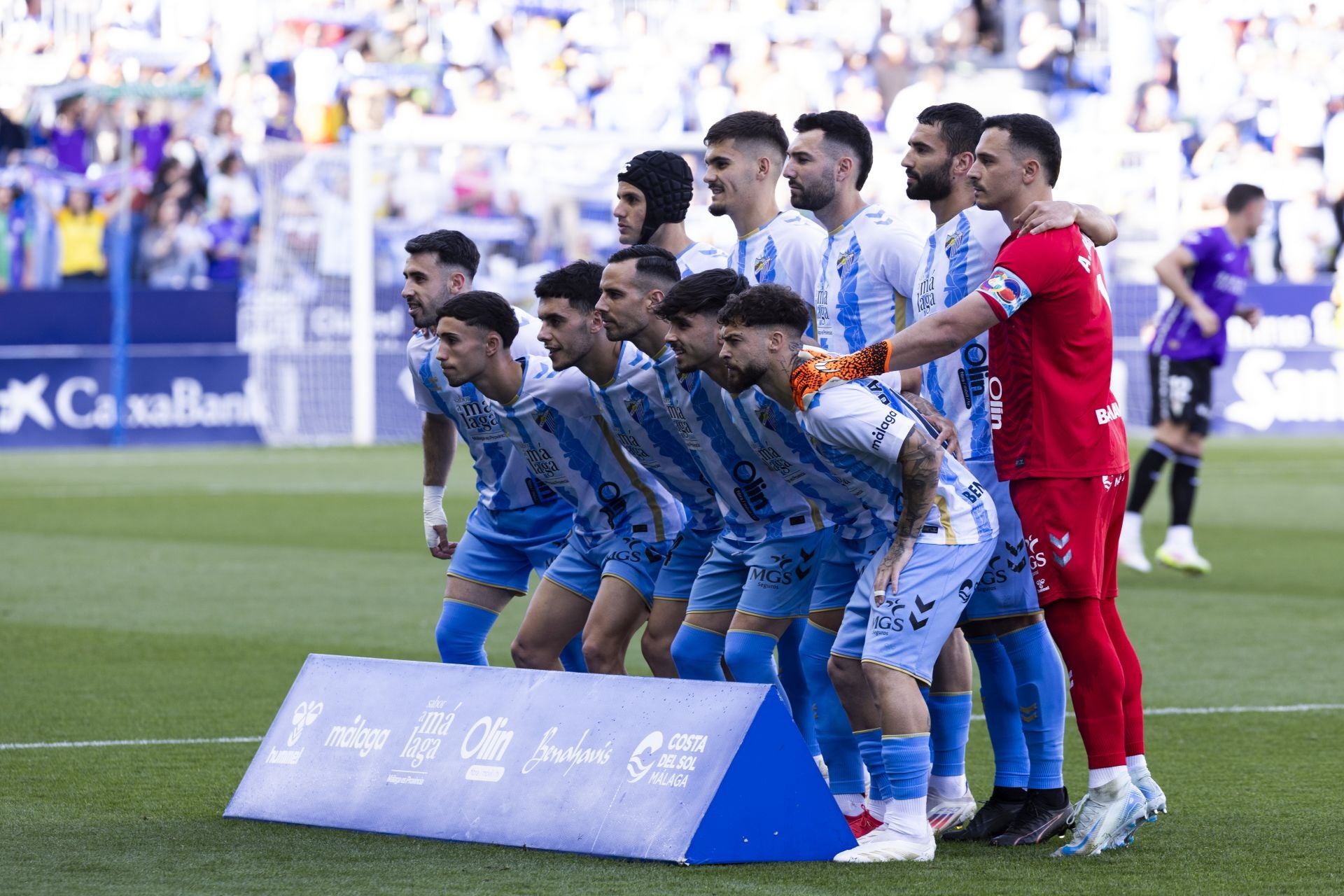 Imagen principal - Painful defeat sees Malaga CF plunge into relegation trouble