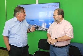 John Cortes, Minister for Education (r).