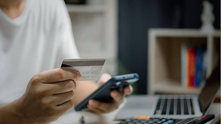 Company loses 130,000 euros by entering wrong account number when making transfer: court in Spain exonerates bank