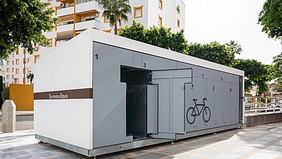 Torremolinos launches high-tech bicycle and scooter storage in town centre