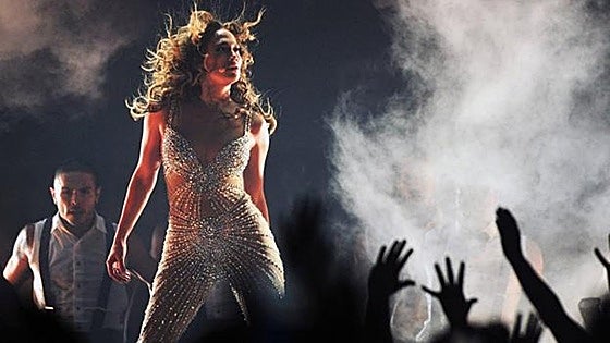How much do tickets cost for the Jennifer Lopez concert in Malaga this summer?