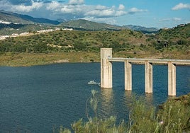La Viñuela in the has gone from being a 'dead' reservoir in January 2024 to now storing 80 million cubic metres.