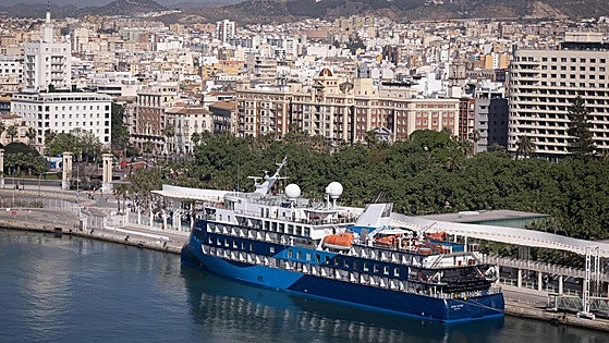 First Malaga-based cruise ship starts its journey from city's Palmeral quay