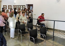 The new ramp after the refurbishment of the Town Hall.