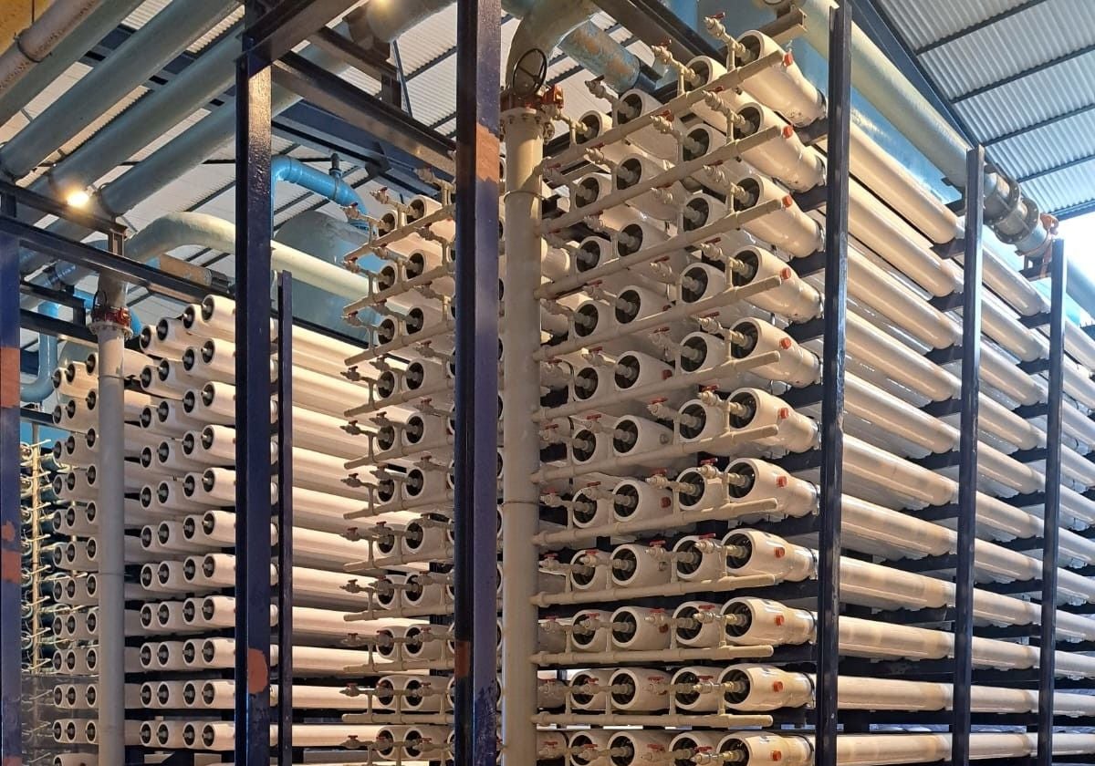Marbella desalination plant has supplied the Costa del Sol with water to fill two La Concepción reservoirs in the last 20 years