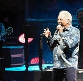 Tom Jones belts out the hits during last year’s Starlite festival.