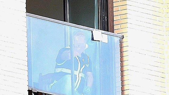 Thirteen-year prison sentence for killing woman by stabbing and pushing her over sixth-floor balcony ledge in Malaga