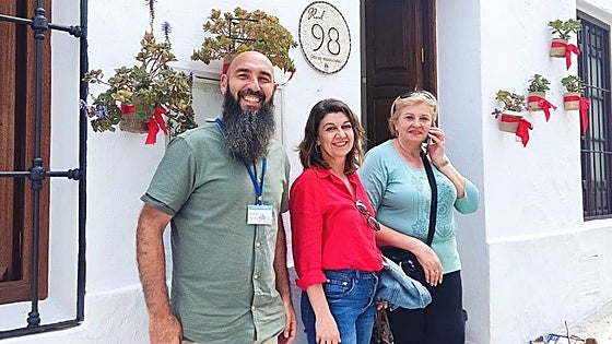 Costa del Sol charity opens up shop in popular Axarquía town