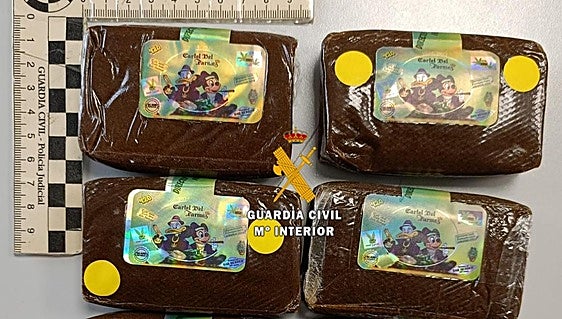 Guest caught with drugs in Mijas hotel offers 'large sum of money' to police officers to avoid arrest