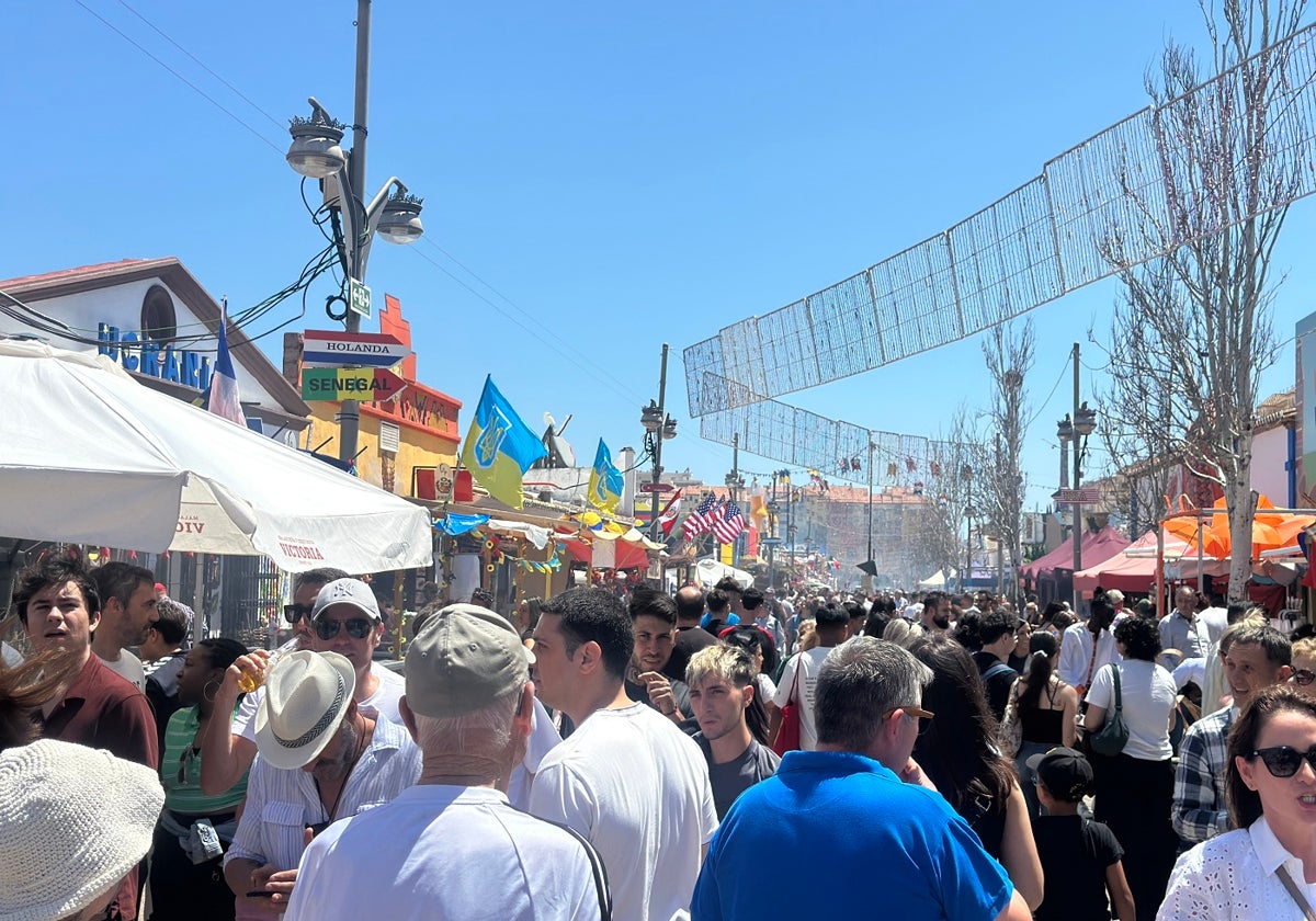 Thousands of people enjoyed the international fair last weekend.