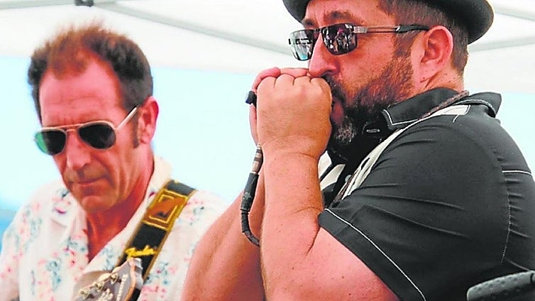 Costa del Sol blues band offer night of distinct boogie, swing and jump