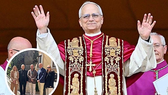 The two couples from Malaga who met Leo XIV a month ago and joked that he would be new Pope