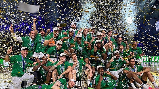 Malaga basketballers reign in Athens with another Champions League title (67-83)