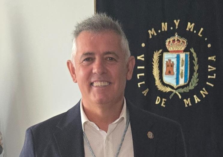 The mayor of Manilva, Mario Jiménez.