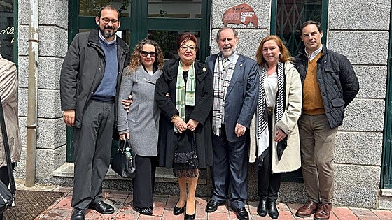 Town in Ávila pays tribute to well-known Costa del Sol artist