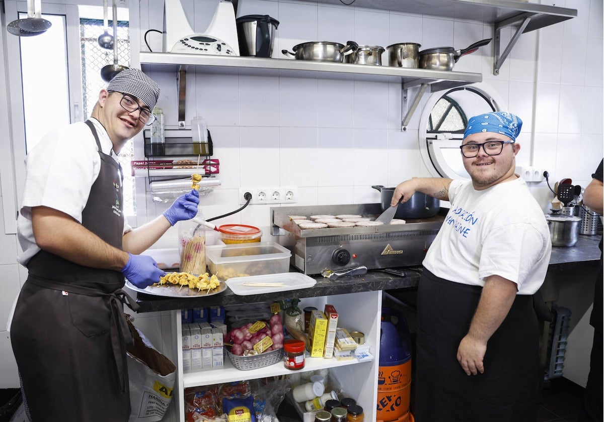 The Supercurrantes, a training and work initiative in the hotel and catering industry for young people with intellectual disabilities.