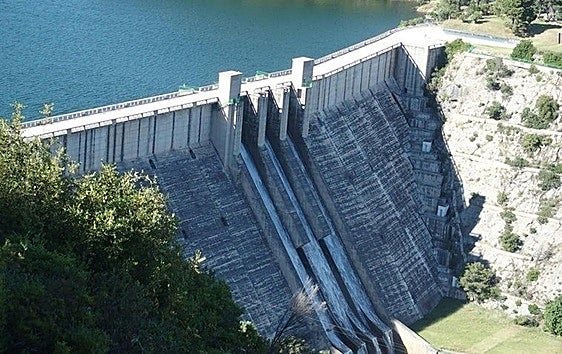 La Concepción reservoir near Marbella is full