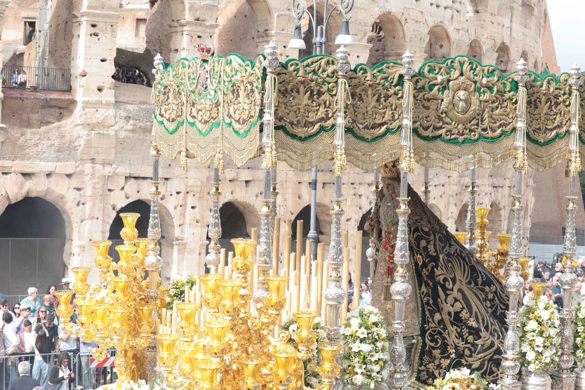 La Esperanza&#039;s grand tour of Rome - in pictures