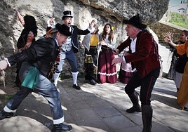 The reenactment of a street fight between Gypsies during a previous Ronda Romántica Festival.